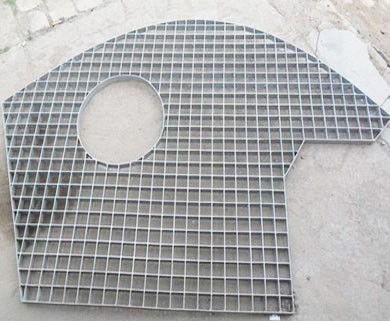 异形钢格栅.jpg 异形钢格栅.jpg