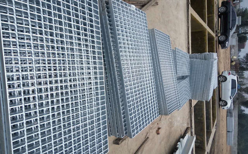 镀锌钢格板厂.jpg 镀锌钢格板厂.jpg