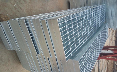 镀锌钢格栅厂.jpg 镀锌钢格栅厂.jpg