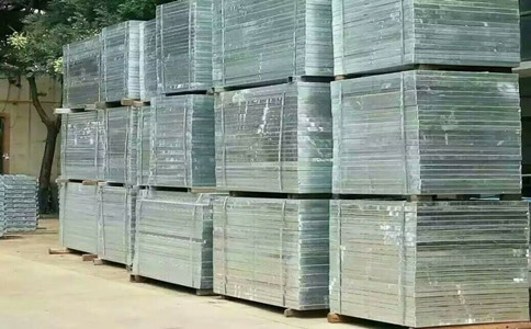 钢格栅生产厂家.jpg 钢格栅生产厂家.jpg